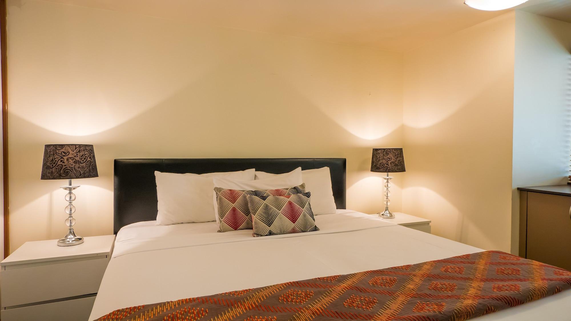 Broadbeach Savannah Resort Экстерьер фото